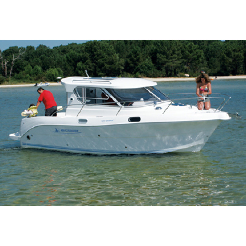Квиксильвер пилотхаус 580. Quicksilver 620 sport. Quicksilver 500 pilothouse. Катер quicksilver. Катер квиксильвер 905.